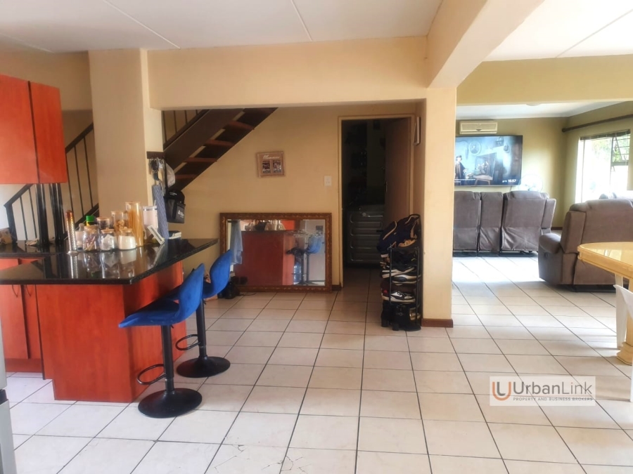 3 Bedroom Property for Sale in Waterval East North West